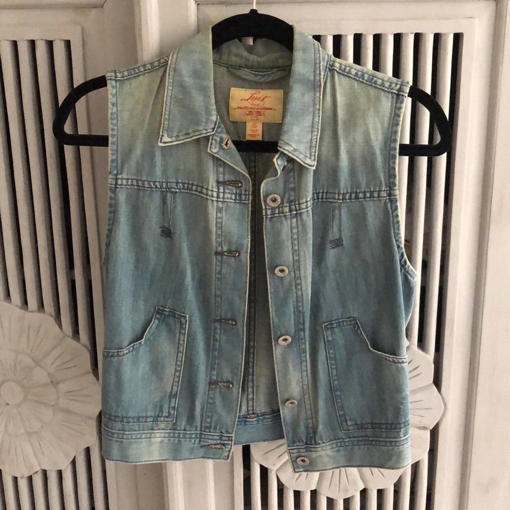 Levi’s Jean vest